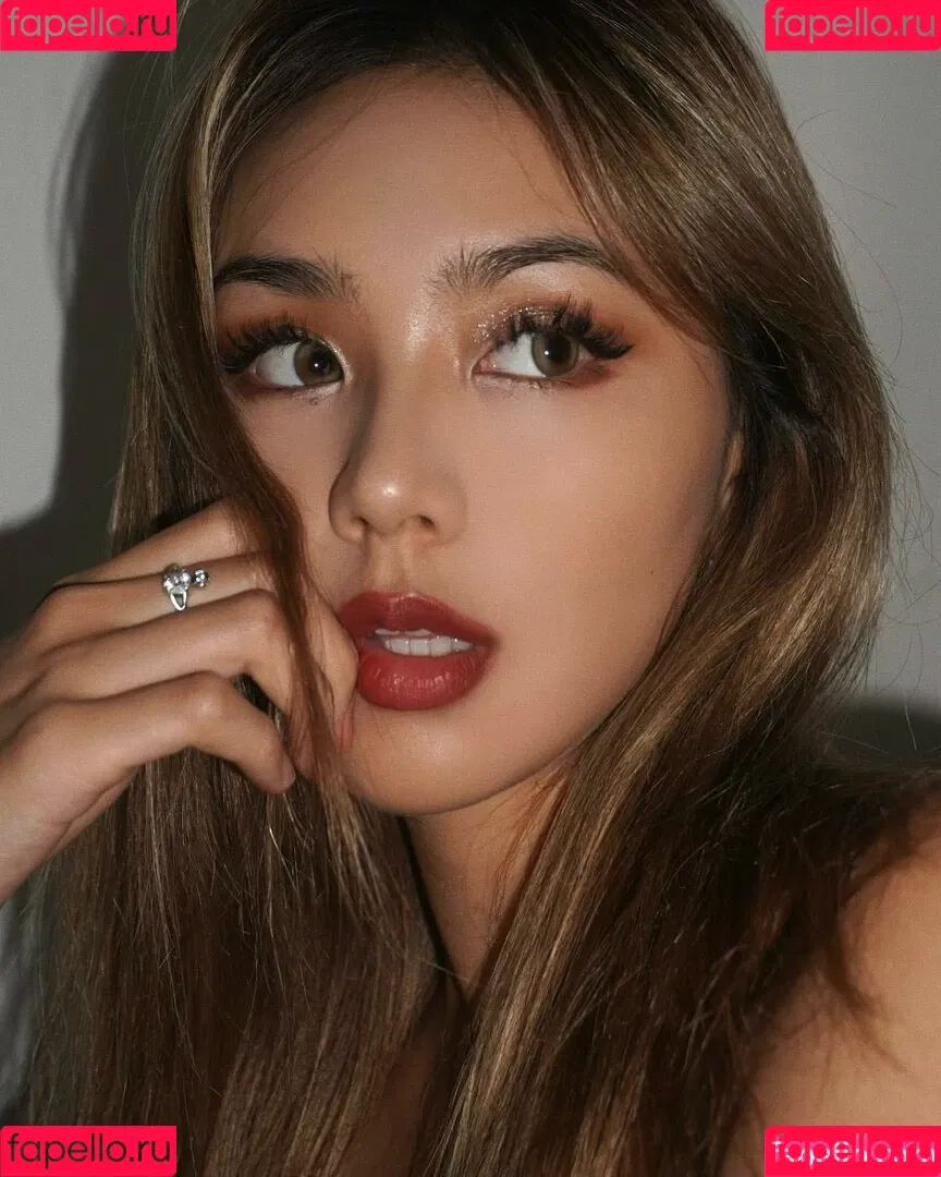 Kathy Zheng Onlyfans Photo Gallery 