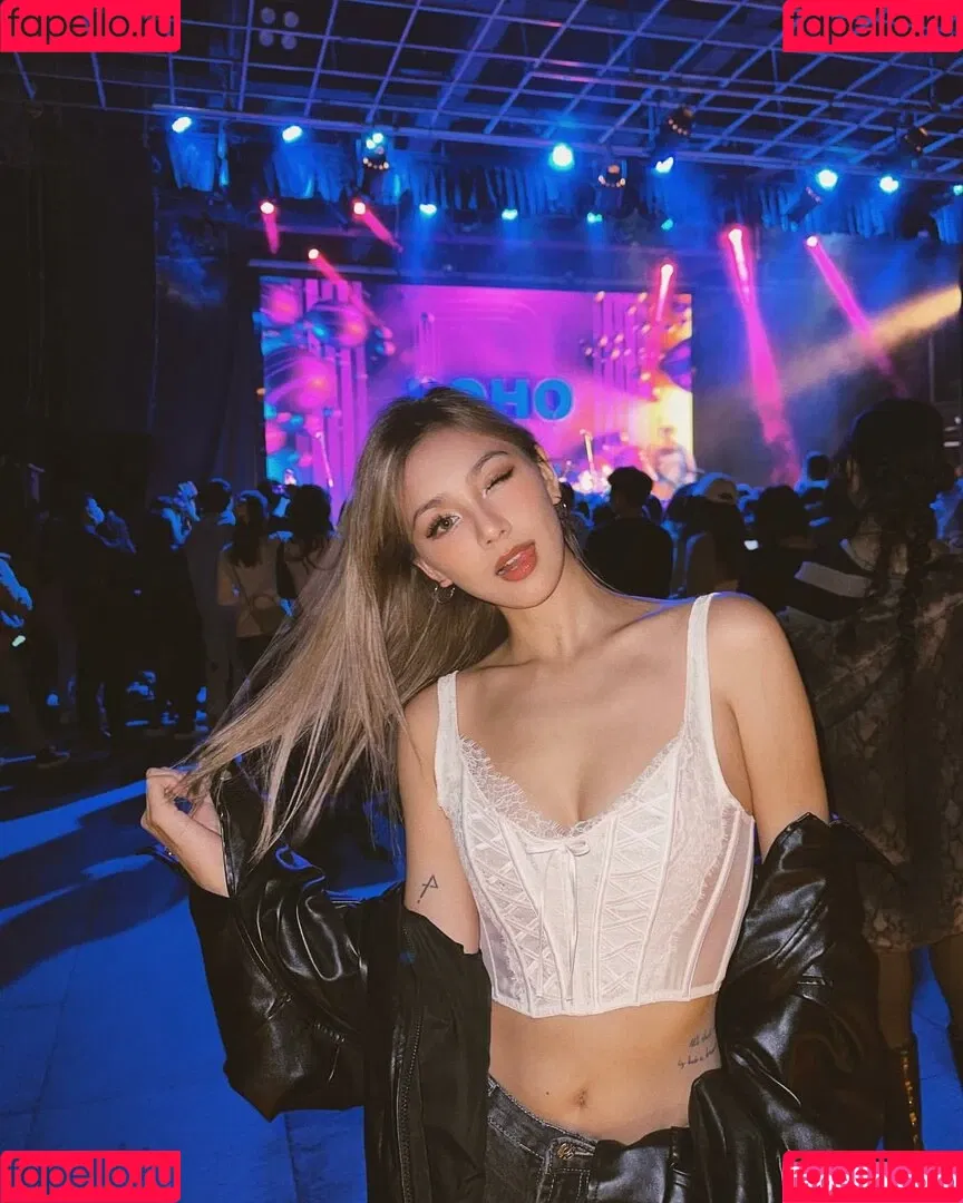 Kathy Zheng Onlyfans Photo Gallery 