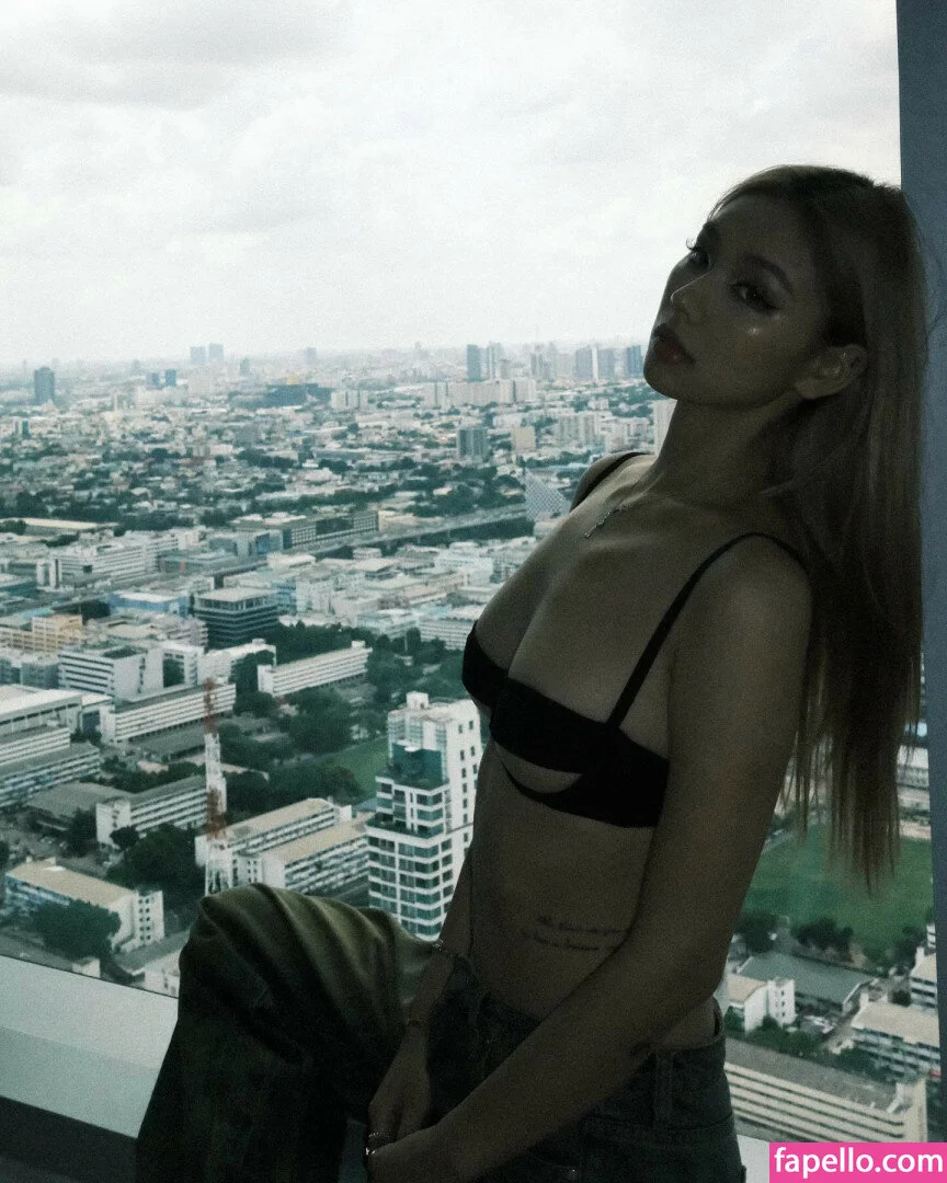 Kathy Zheng Onlyfans Photo Gallery 