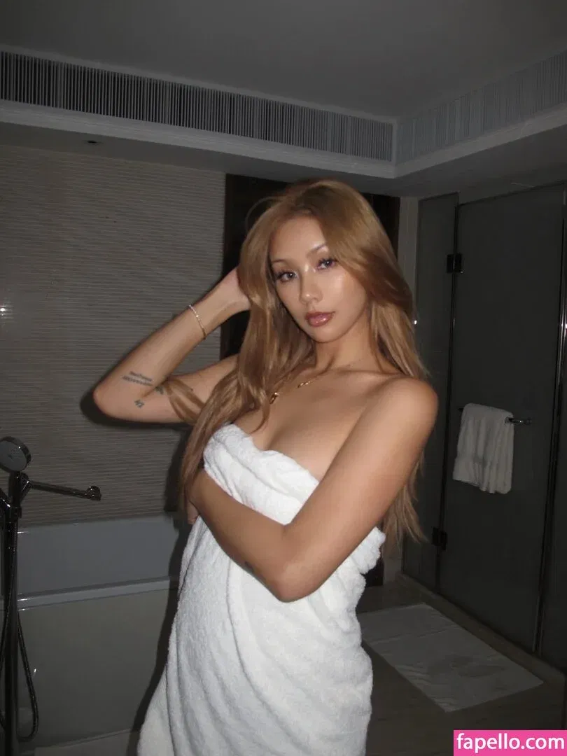 Kathy Zheng Onlyfans Photo Gallery 