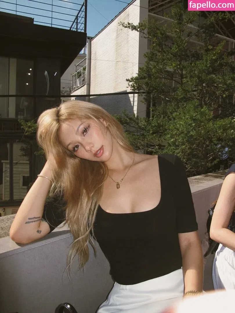 Kathy Zheng Onlyfans Photo Gallery 