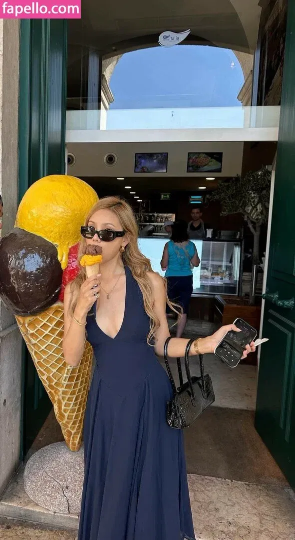 Kathy Zheng Onlyfans Photo Gallery 