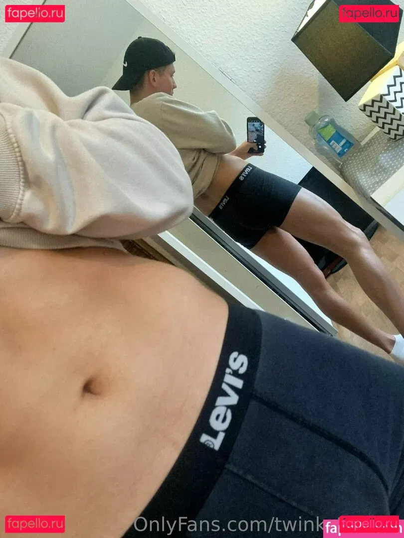 chris.marcofree Onlyfans Photo Gallery 