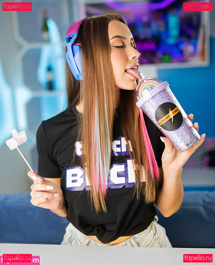 LuxuryGirl Onlyfans Photo Gallery 