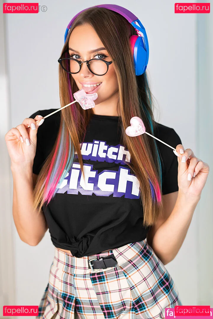 LuxuryGirl Onlyfans Photo Gallery 