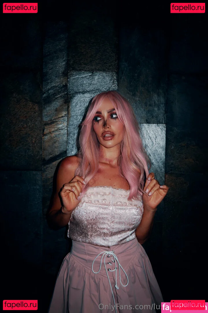 LuxuryGirl Onlyfans Photo Gallery 