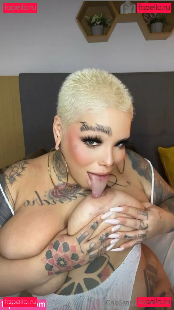 ariapink Onlyfans Photo Gallery 