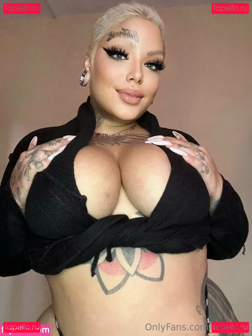 ariapink Onlyfans Photo Gallery 