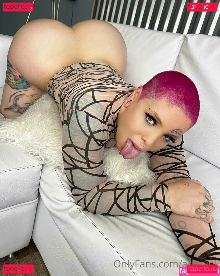 ariapink Onlyfans Photo Gallery 