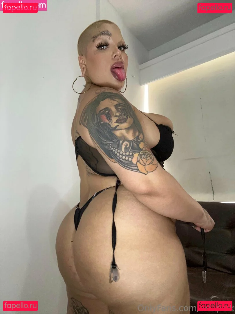 ariapink Onlyfans Photo Gallery 