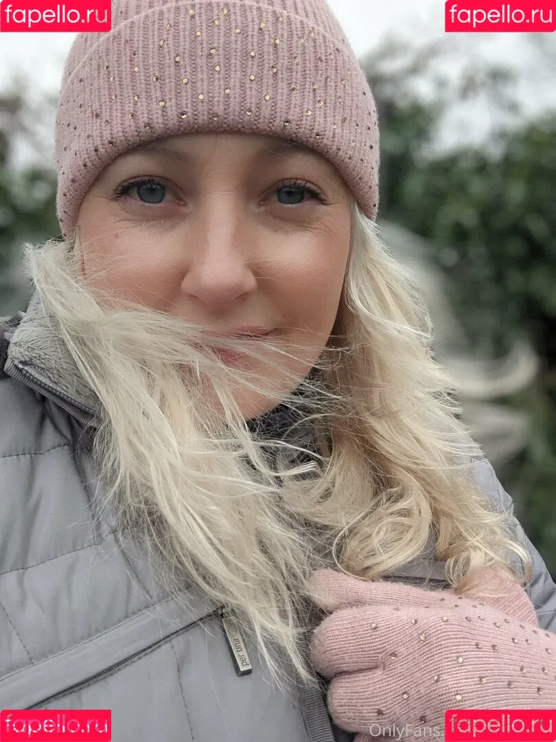 lizzyminx Onlyfans Photo Gallery 