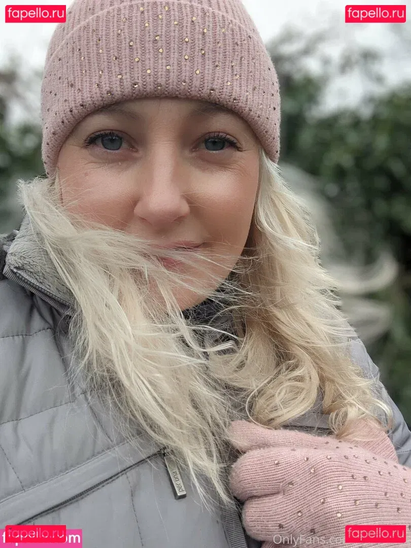 lizzyminx Onlyfans Photo Gallery 