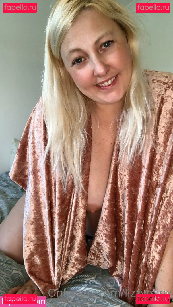 lizzyminx Onlyfans Photo Gallery 