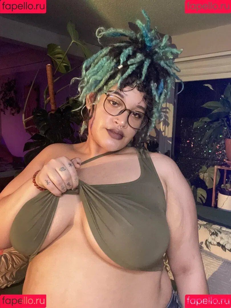 StickyEmpress Onlyfans Photo Gallery 