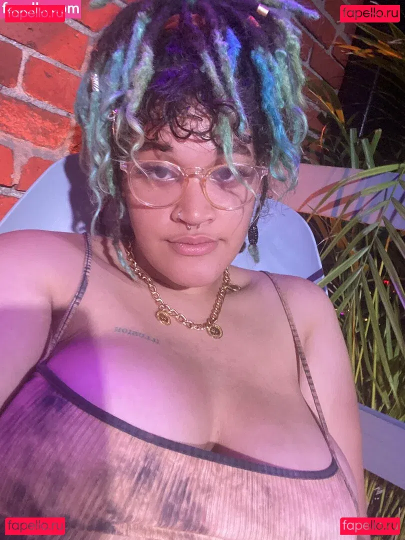 StickyEmpress Onlyfans Photo Gallery 