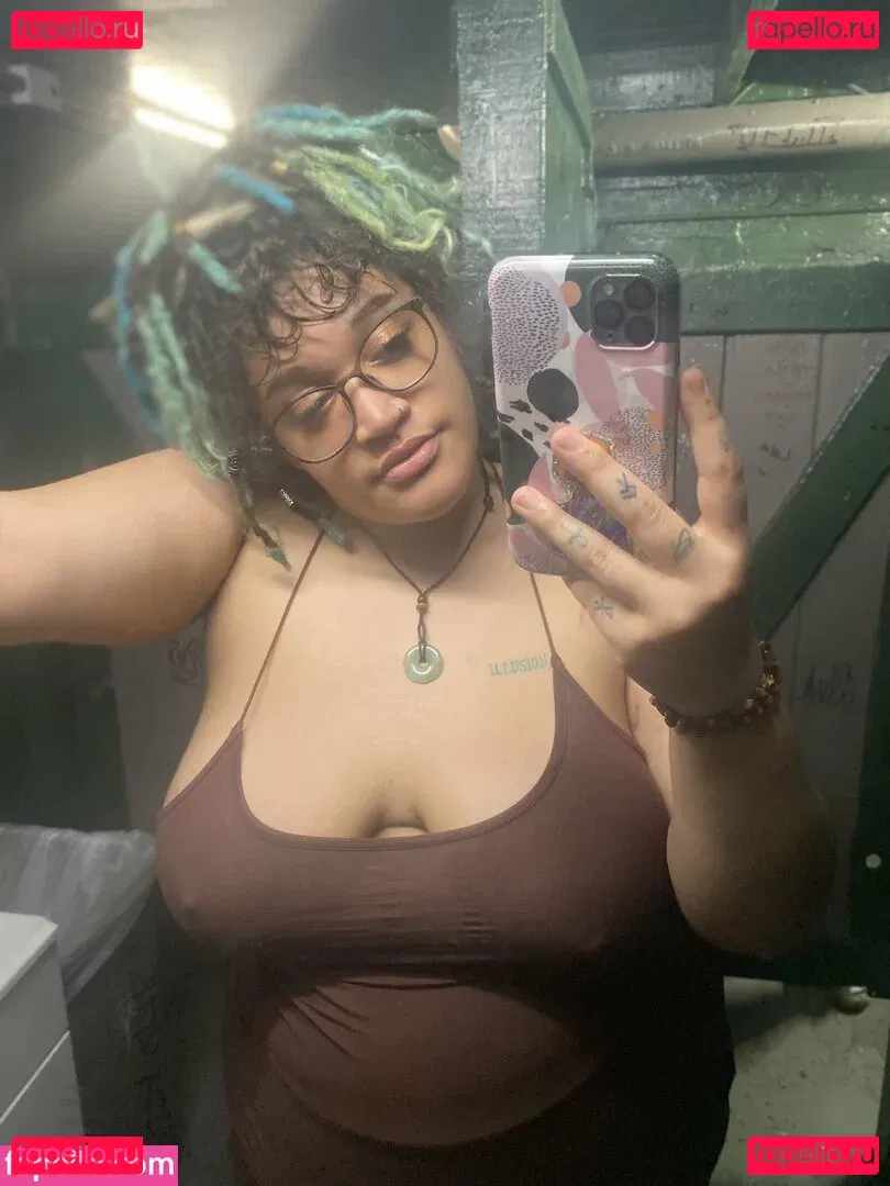 StickyEmpress Onlyfans Photo Gallery 