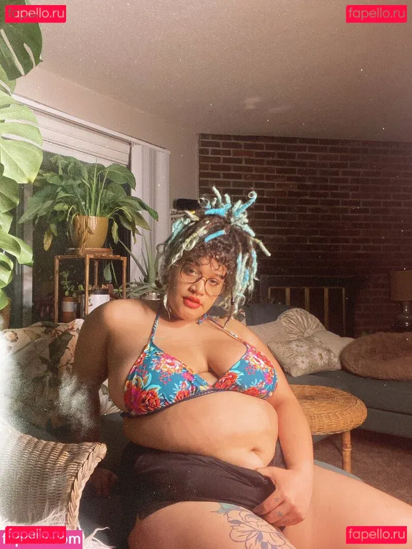 StickyEmpress Onlyfans Photo Gallery 