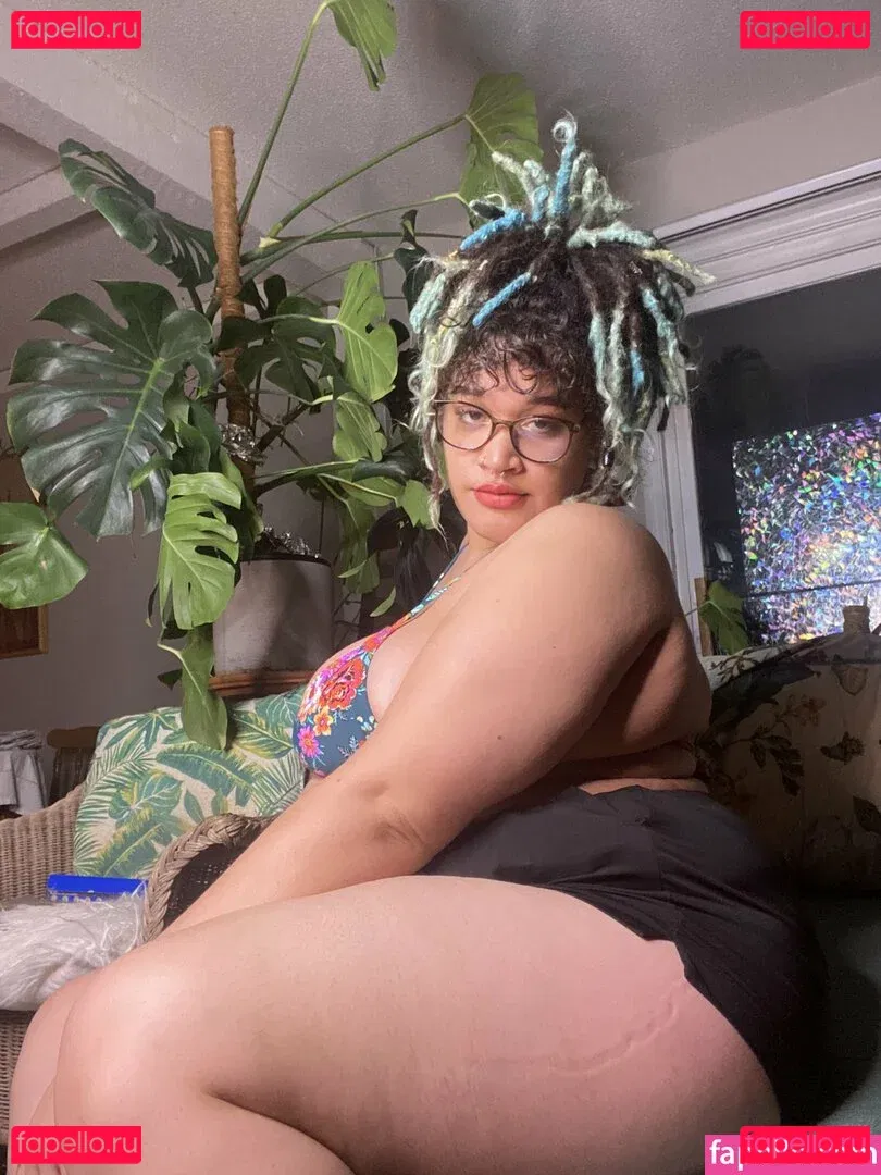 StickyEmpress Onlyfans Photo Gallery 