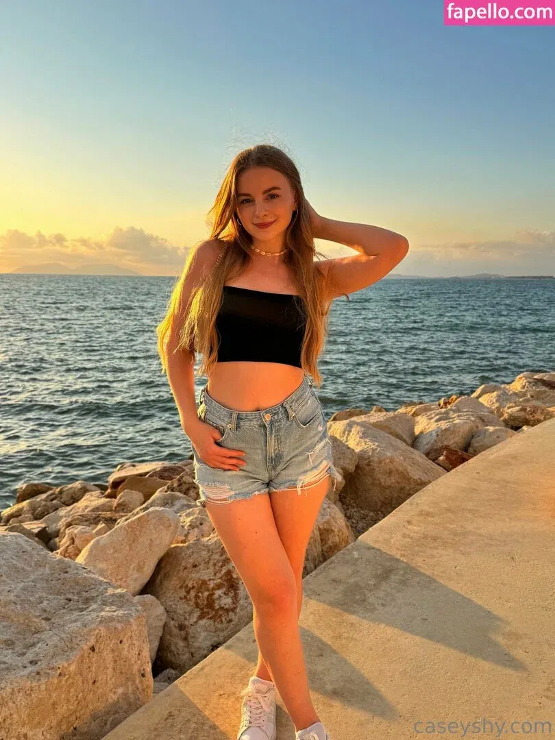 caseyshy Onlyfans Photo Gallery 