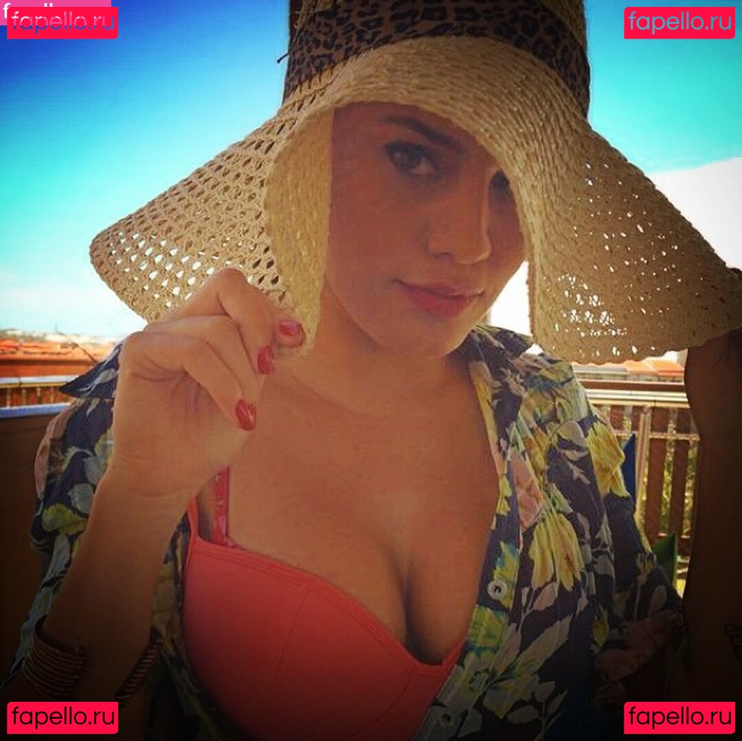 Leticia Lima Nude Onlyfans Photo 51