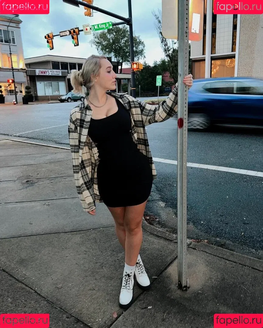 Morgan Watt Onlyfans Photo Gallery 