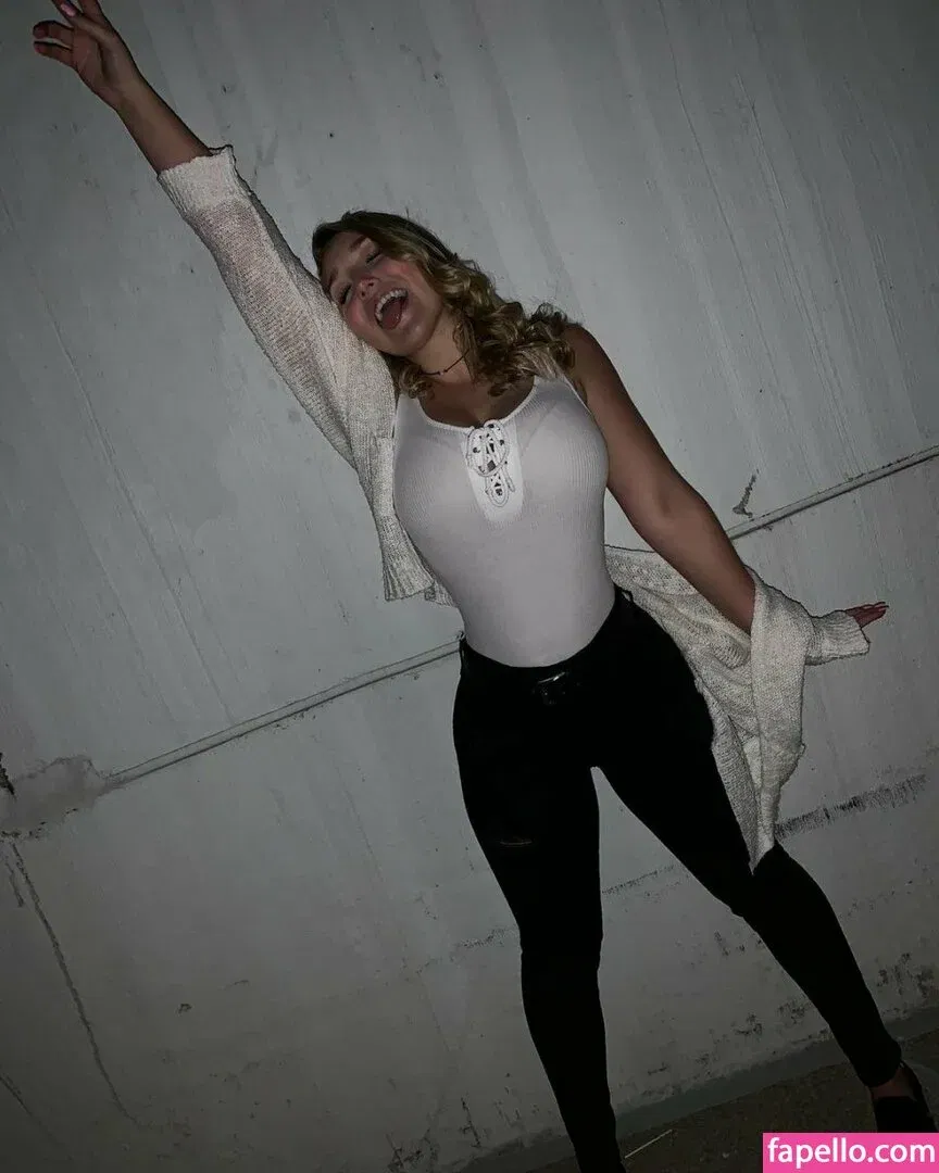 Morgan Watt Onlyfans Photo Gallery 