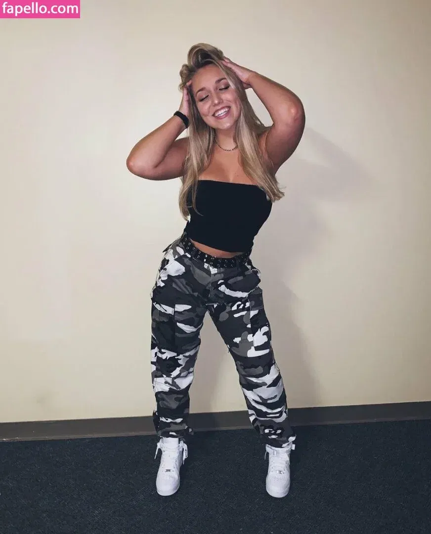 Morgan Watt Onlyfans Photo Gallery 