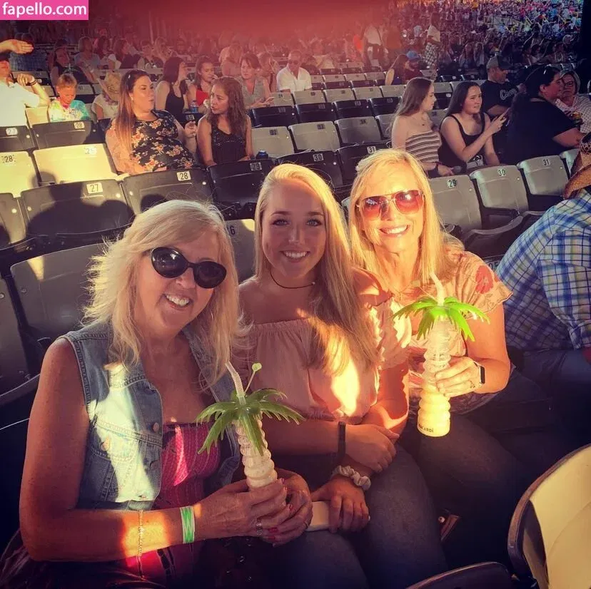 Morgan Watt Onlyfans Photo Gallery 