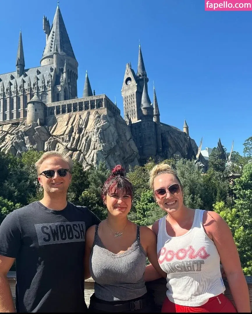 Morgan Watt Onlyfans Photo Gallery 