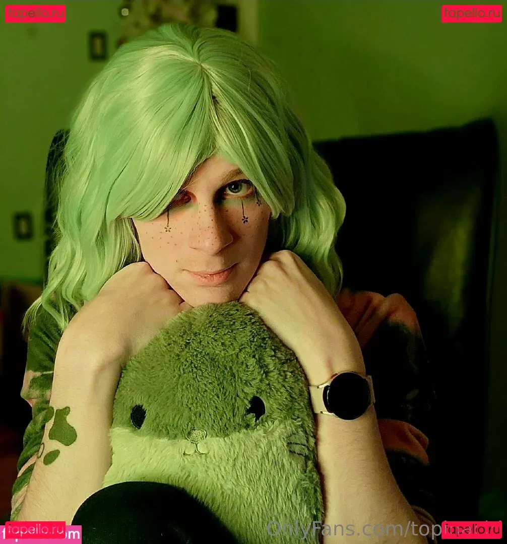 topinaciri Onlyfans Photo Gallery 