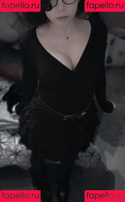 RiriMiaou Onlyfans Photo Gallery 