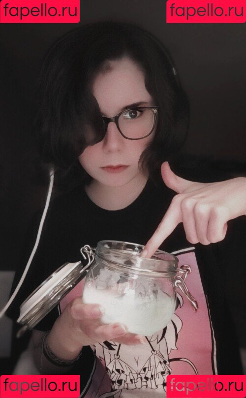 RiriMiaou Onlyfans Photo Gallery 