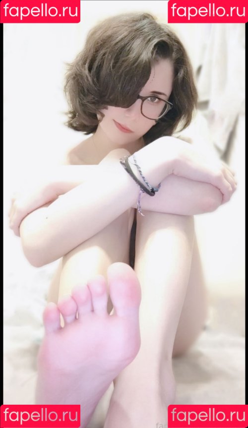 RiriMiaou Onlyfans Photo Gallery 