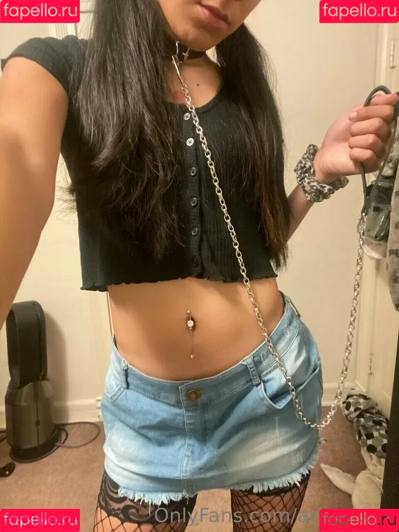 ariaaaxxx Onlyfans Photo Gallery 