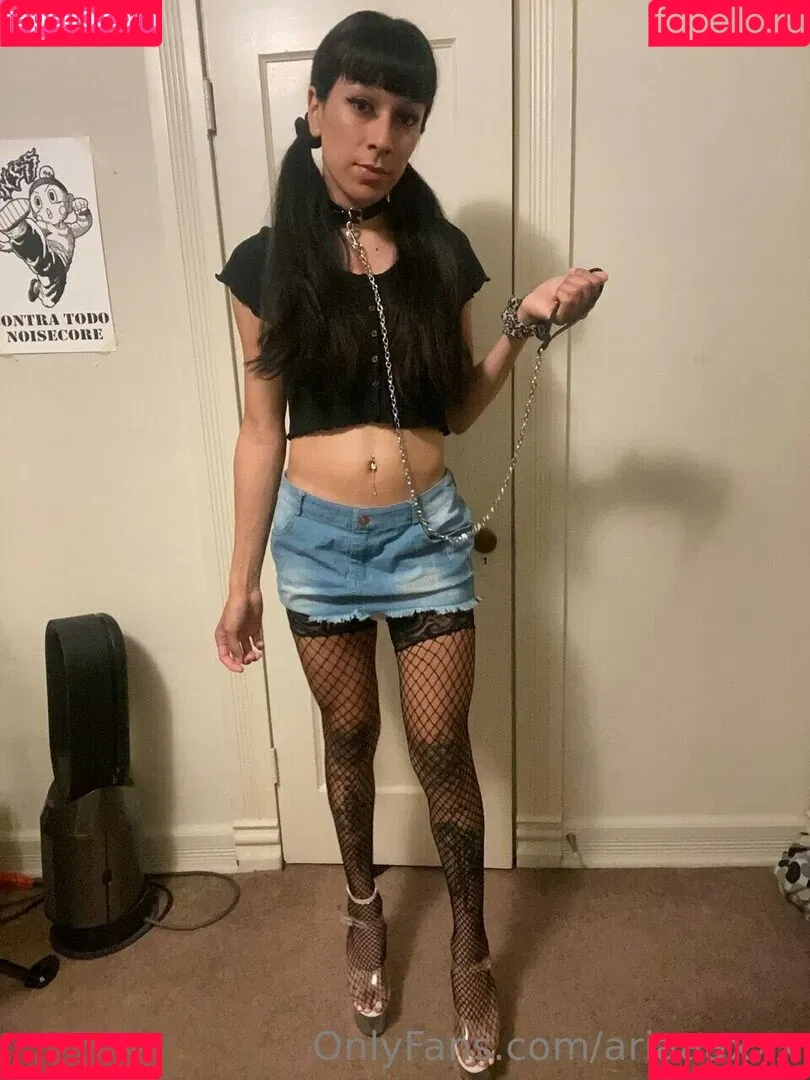 ariaaaxxx Onlyfans Photo Gallery 
