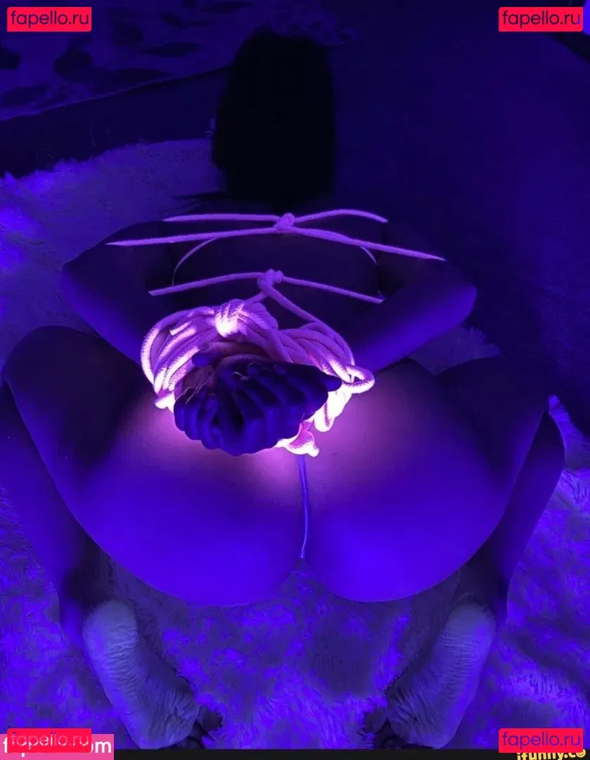 ariaaaxxx Onlyfans Photo Gallery 