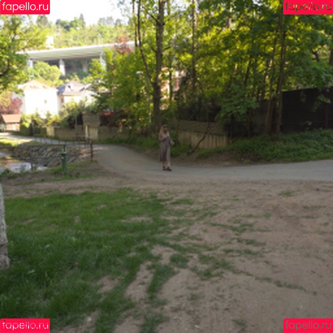 Public Agent Onlyfans Photo Gallery 