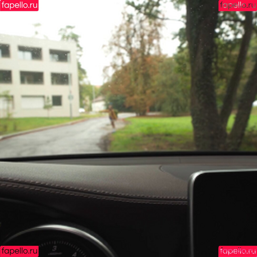 Public Agent Onlyfans Photo Gallery 