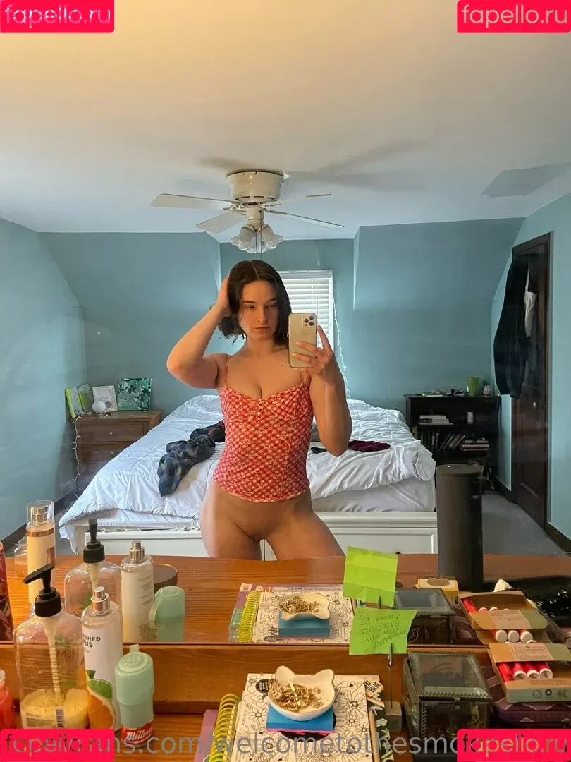 welcometothesmokeshow Onlyfans Photo Gallery 