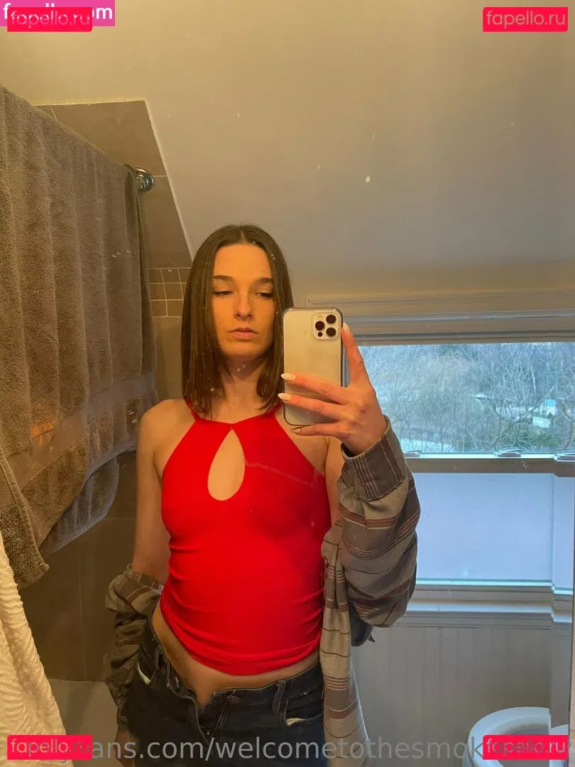 welcometothesmokeshow Onlyfans Photo Gallery 