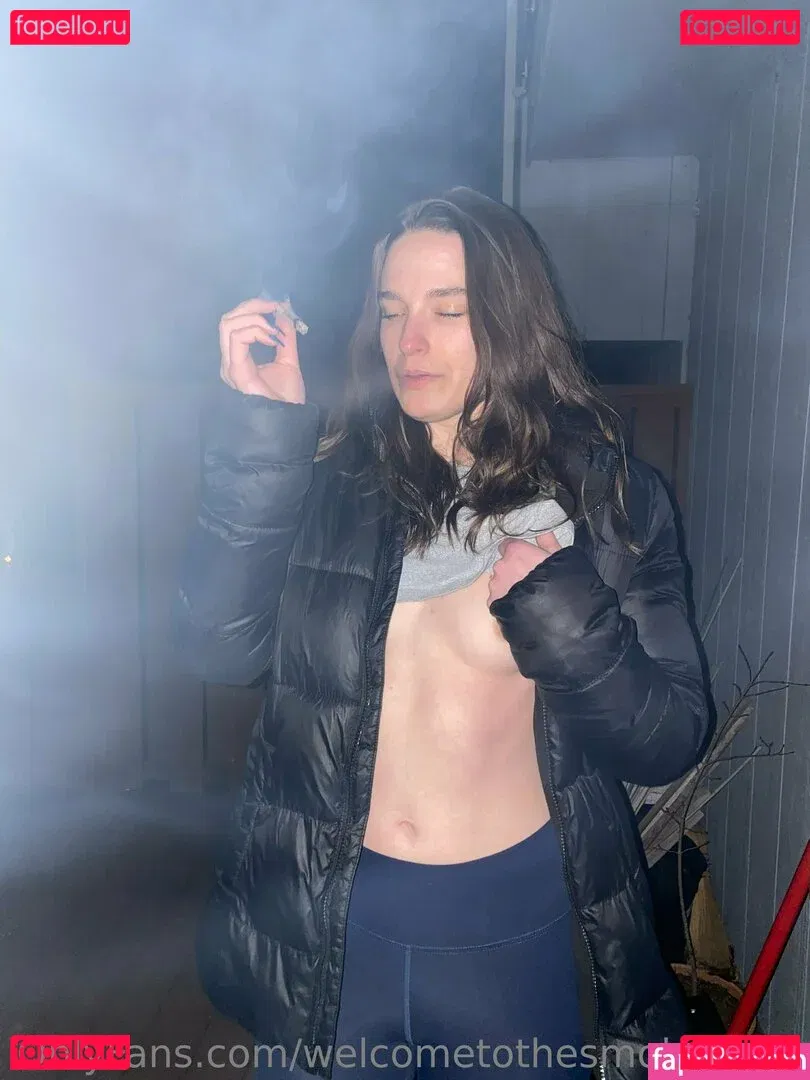 welcometothesmokeshow Onlyfans Photo Gallery 