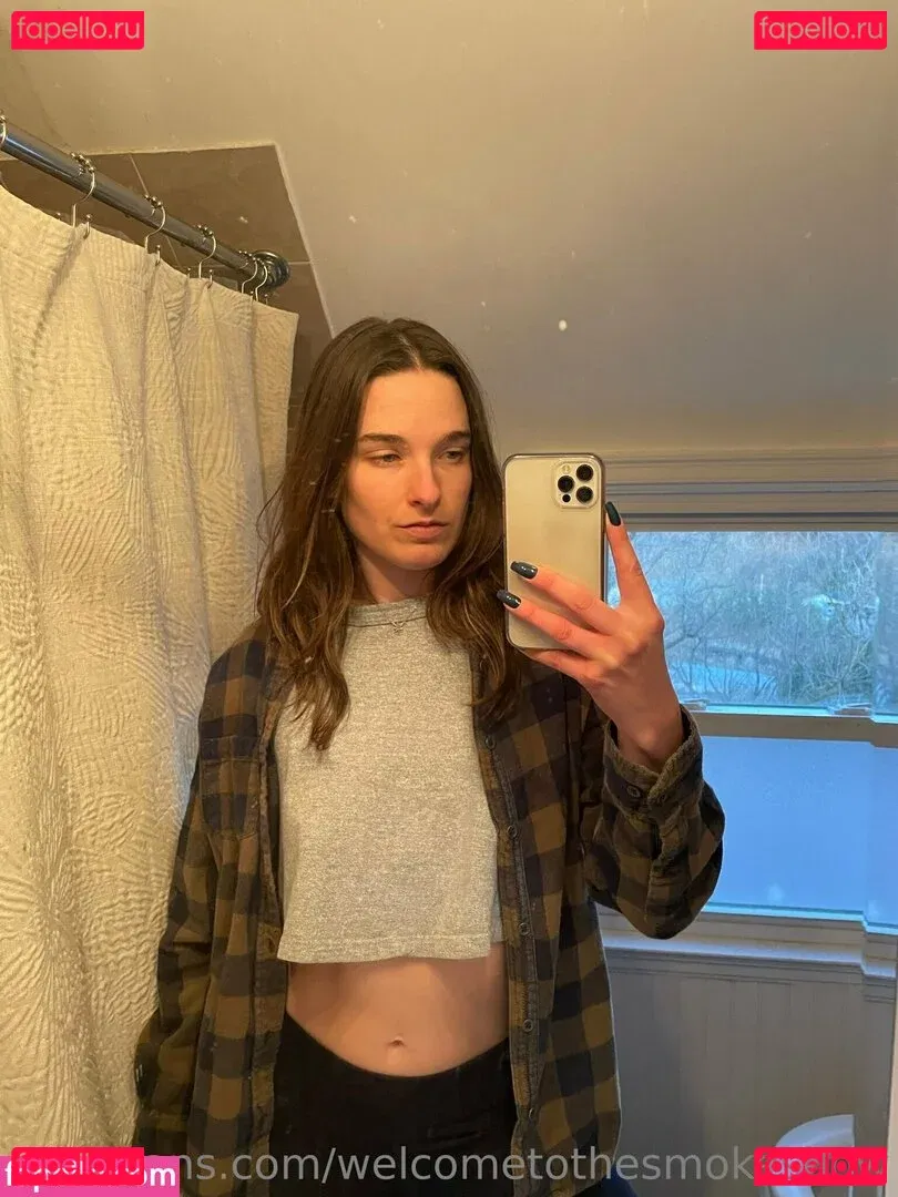 welcometothesmokeshow Onlyfans Photo Gallery 