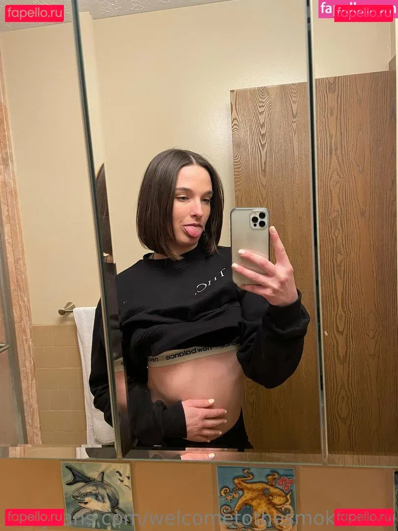 welcometothesmokeshow Onlyfans Photo Gallery 