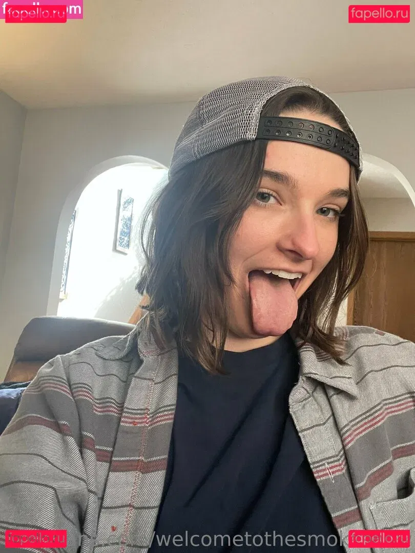 welcometothesmokeshow Onlyfans Photo Gallery 