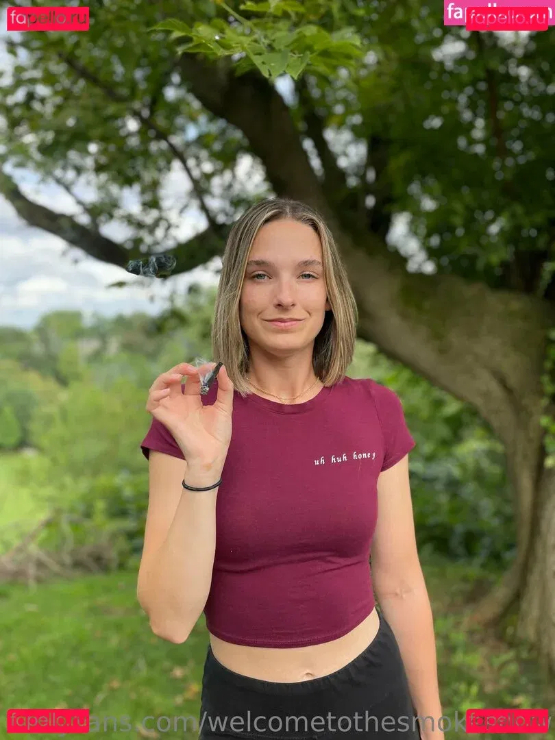 welcometothesmokeshow Onlyfans Photo Gallery 