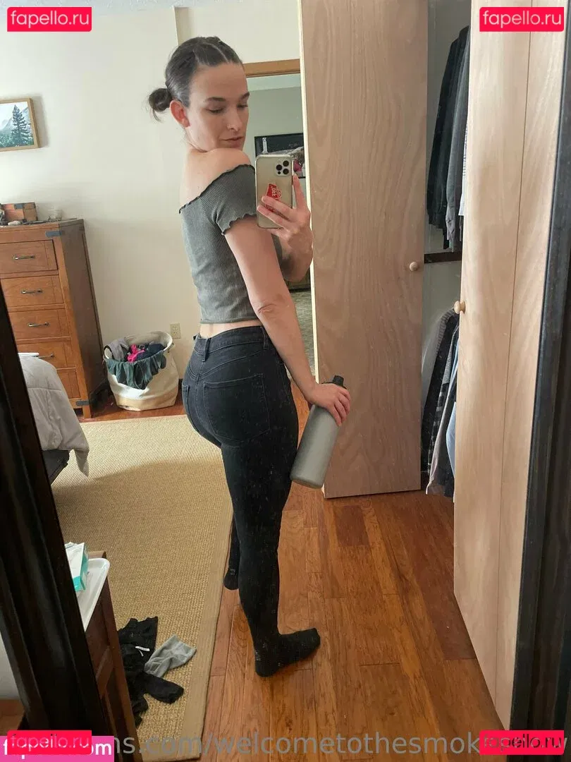 welcometothesmokeshow Onlyfans Photo Gallery 