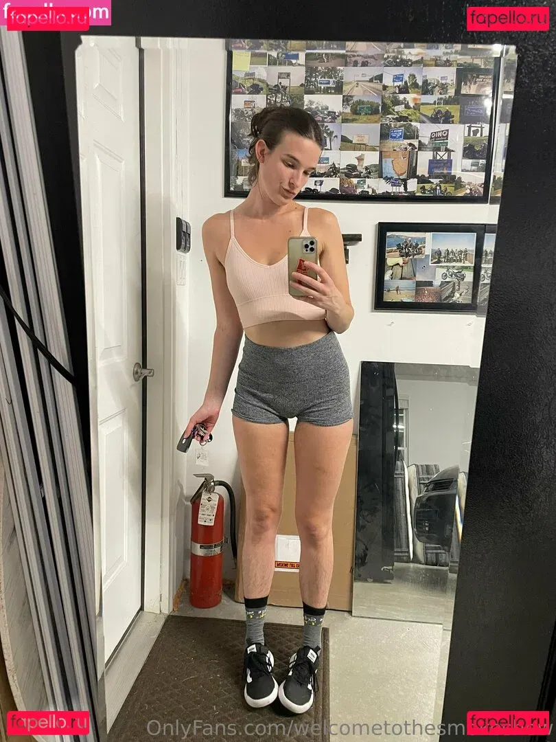 welcometothesmokeshow Onlyfans Photo Gallery 