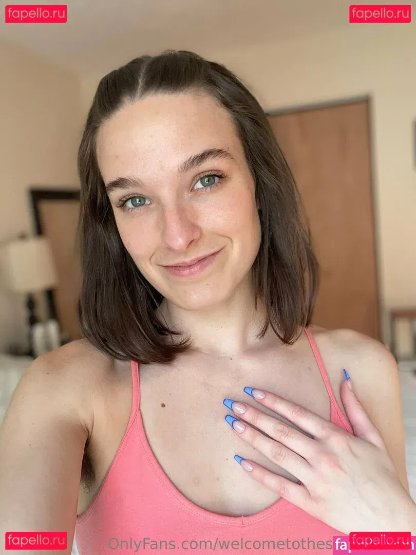 welcometothesmokeshow Onlyfans Photo Gallery 