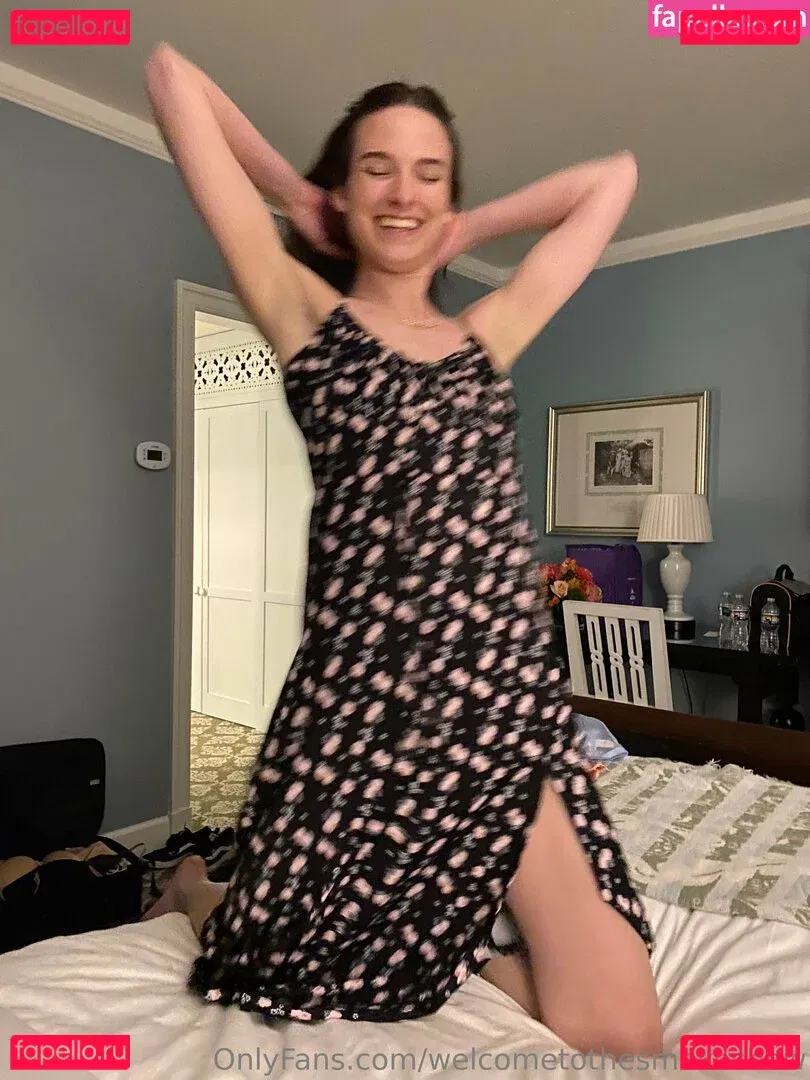 welcometothesmokeshow Onlyfans Photo Gallery 