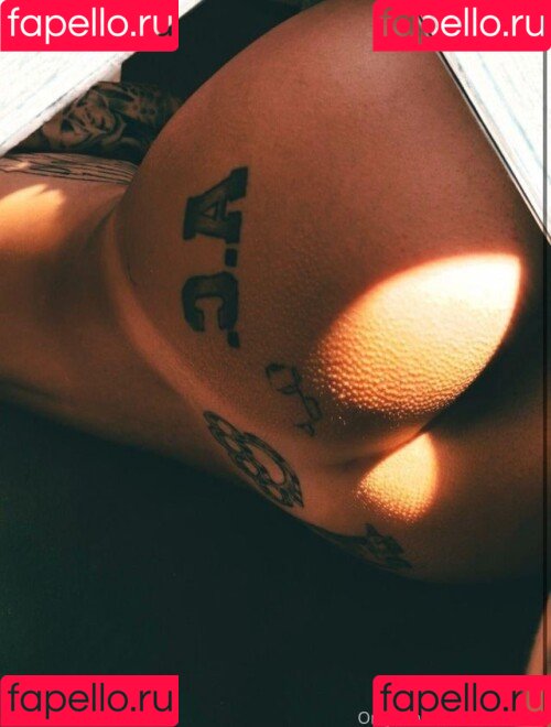 Tattstoner Onlyfans Photo Gallery 